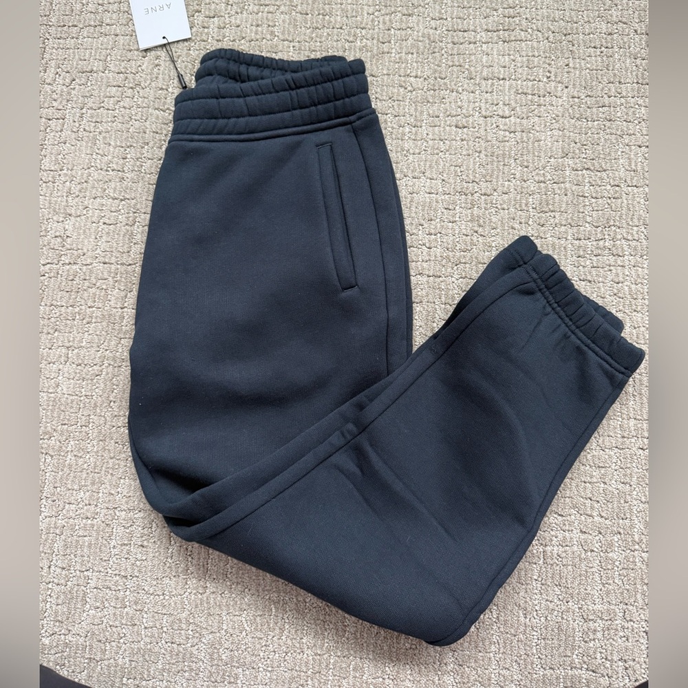 ARNE Rekaxed Fit -Short Leg Navy Jogger Pants